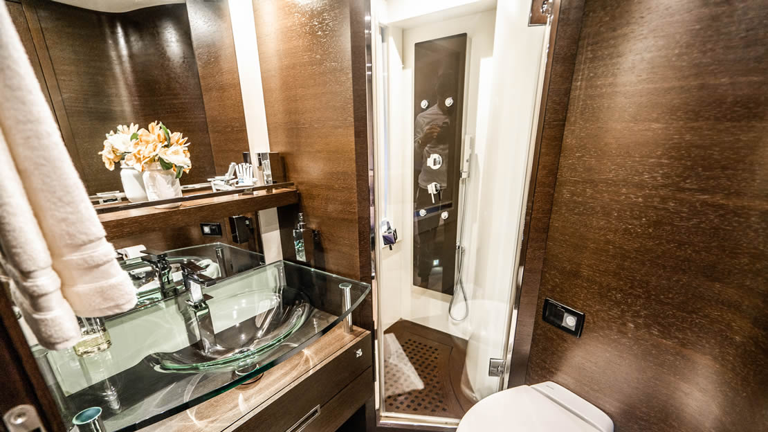 86 Azimut - Miami yacht rental