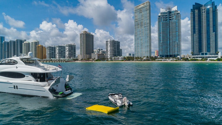86 Lazzara - Miami yacht rental