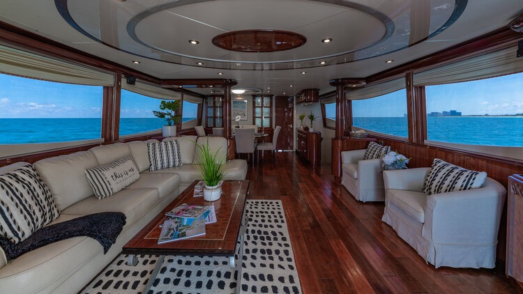86 Lazzara - Miami yacht rental
