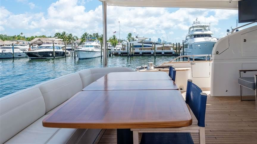 88 Princess - Miami yacht rental