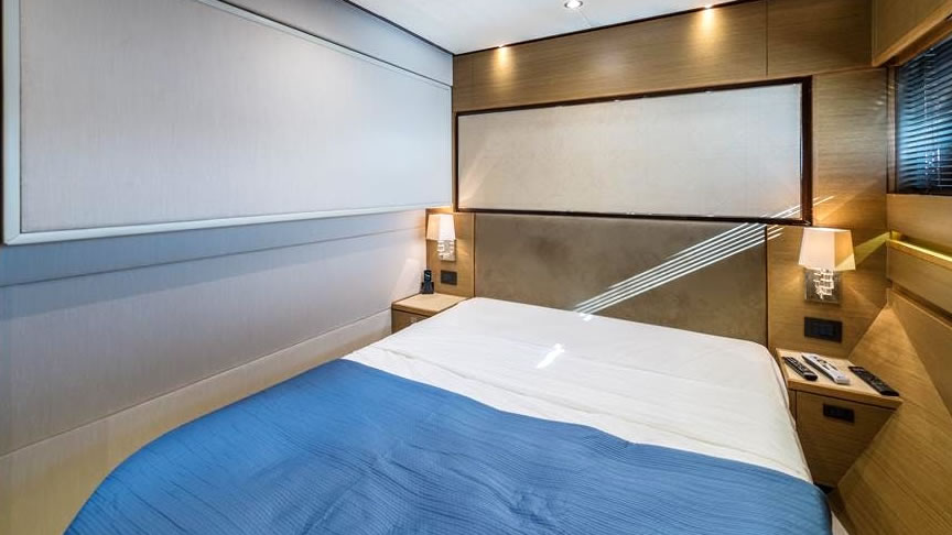 88 Princess - Miami yacht rental