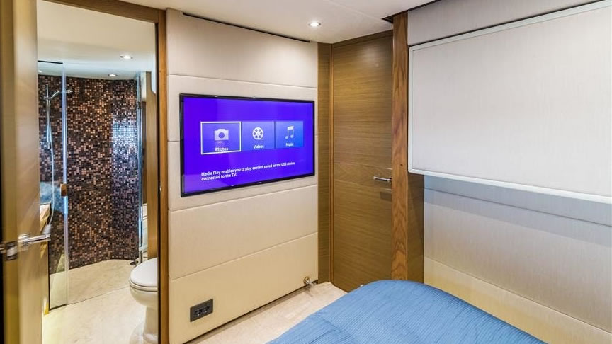 88 Princess - Miami yacht rental