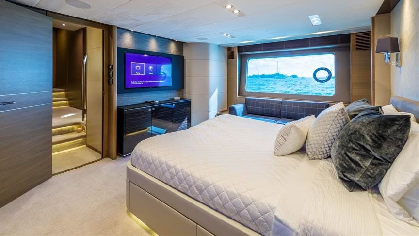 88 Princess - Miami yacht rental