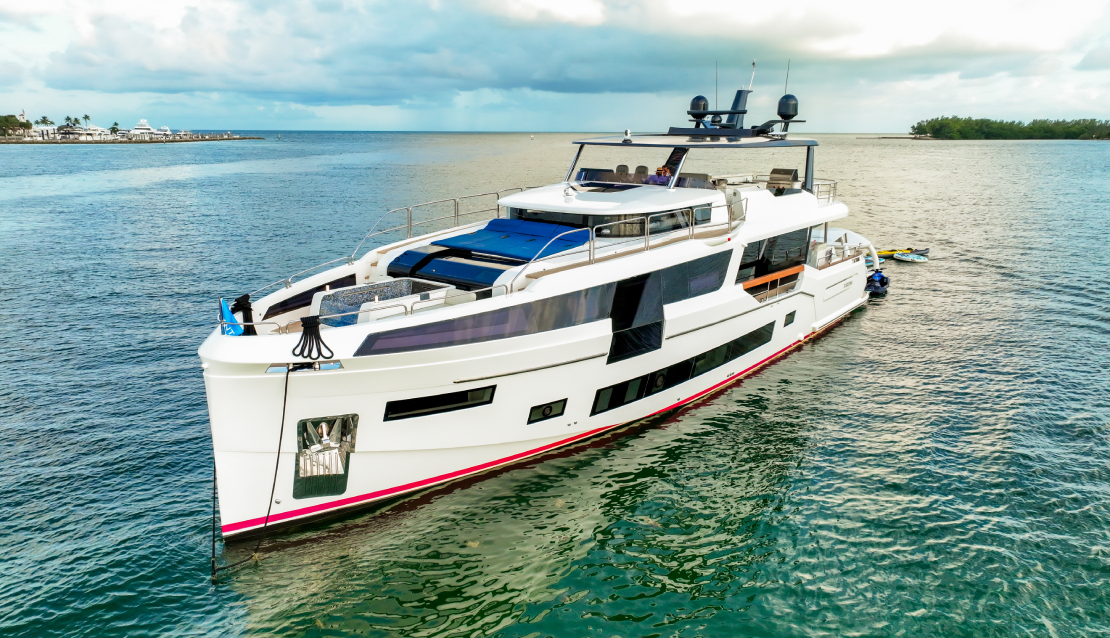 Miami Yacht rental and Yacht Charter