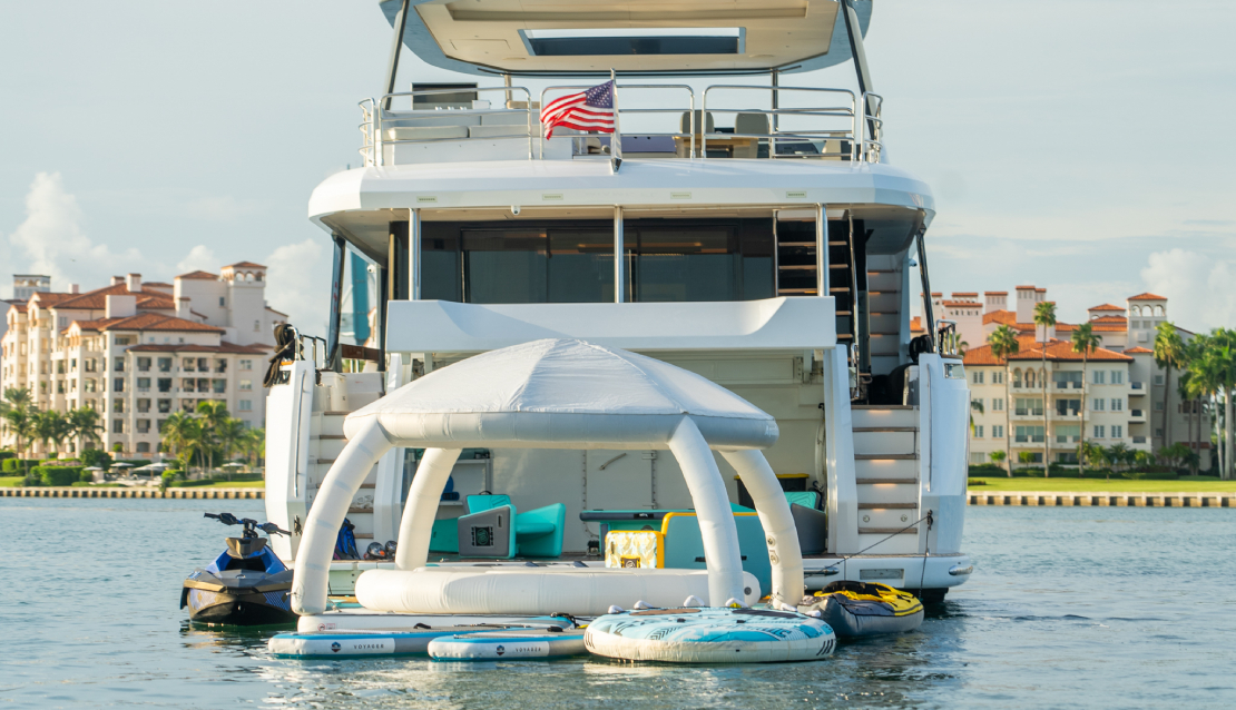 88 Sirena Flybridge - Miami yacht rental
