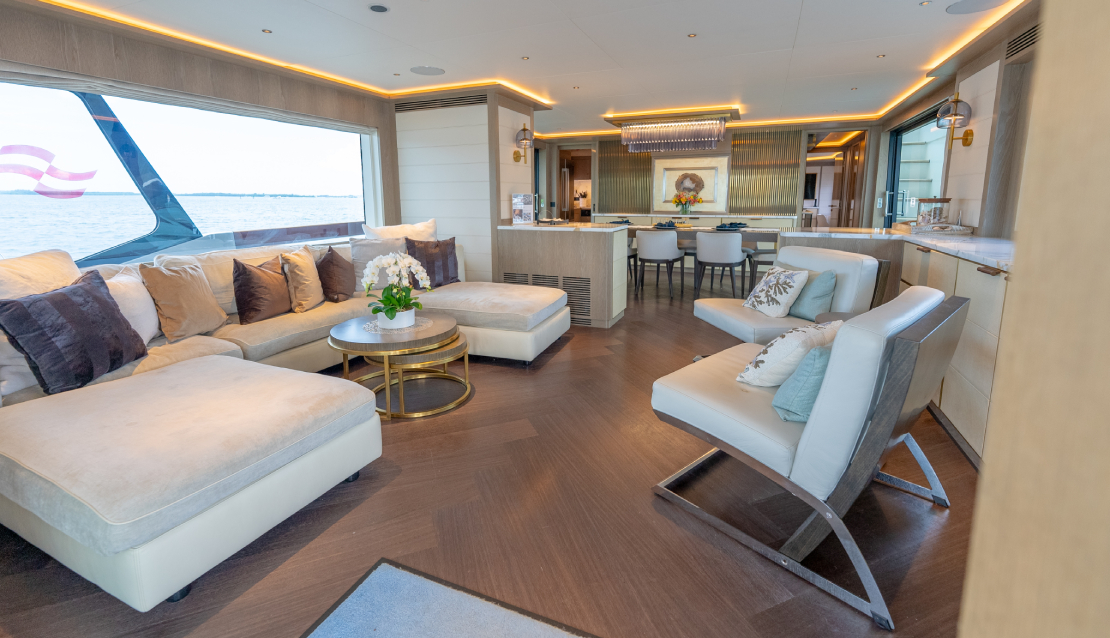 88 Sirena Flybridge - Miami yacht rental