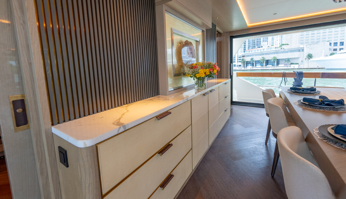 88 Sirena Flybridge - Miami yacht rental