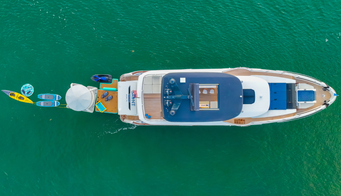 88 Sirena Flybridge - Miami yacht rental