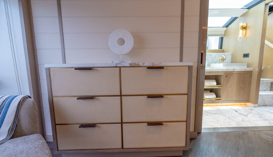 88 Sirena Flybridge - Miami yacht rental