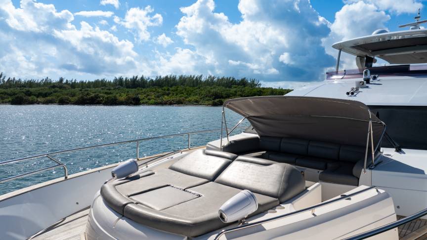 90 Princess - Miami yacht rental