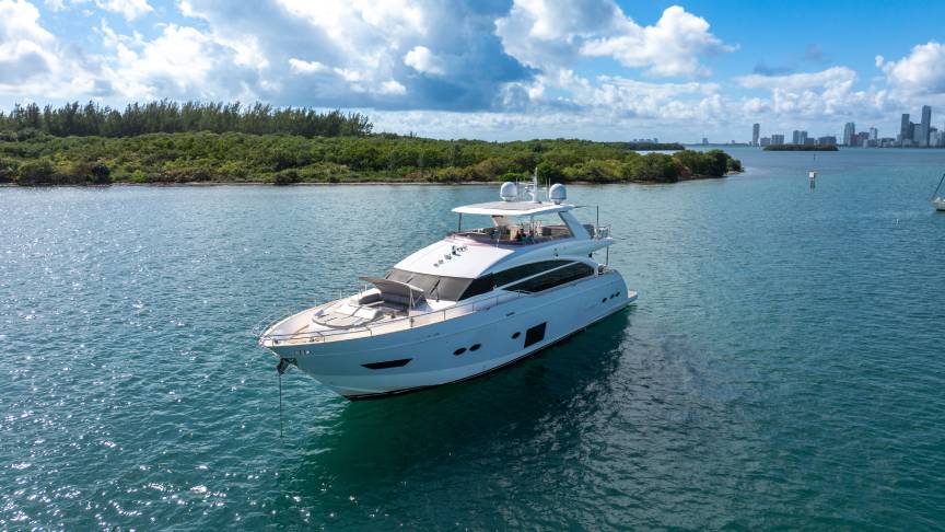 90 Princess - Miami yacht rental