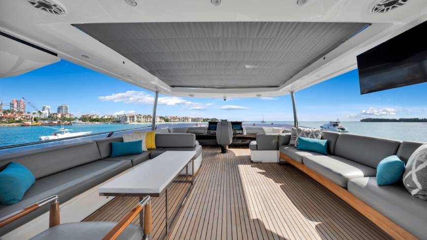 90 Princess - Miami yacht rental