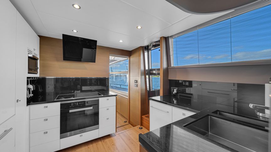 90 Princess - Miami yacht rental