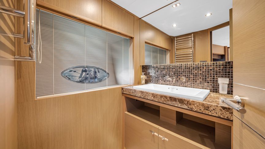 90 Princess - Miami yacht rental