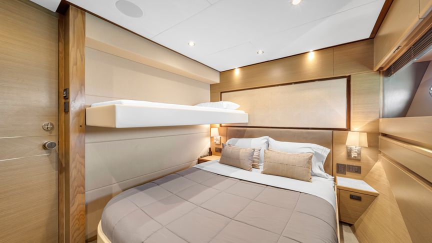 90 Princess - Miami yacht rental