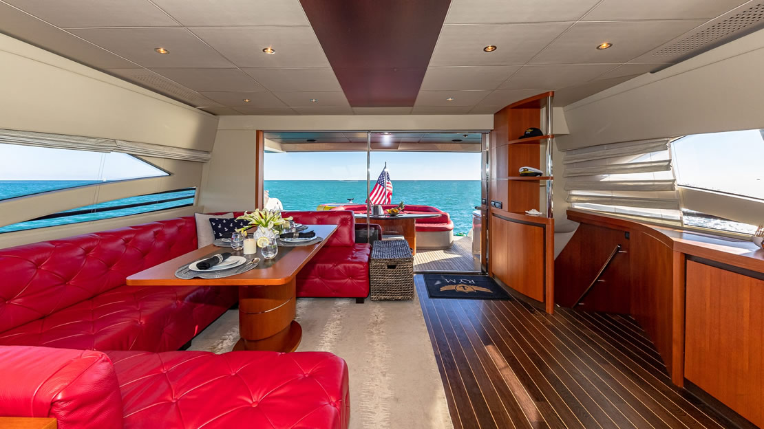 94 Pershing Sport - Miami yacht rental