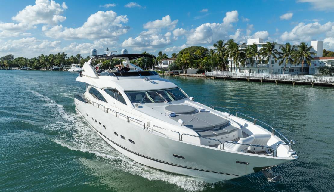 Miami Yacht rental and Yacht Charter