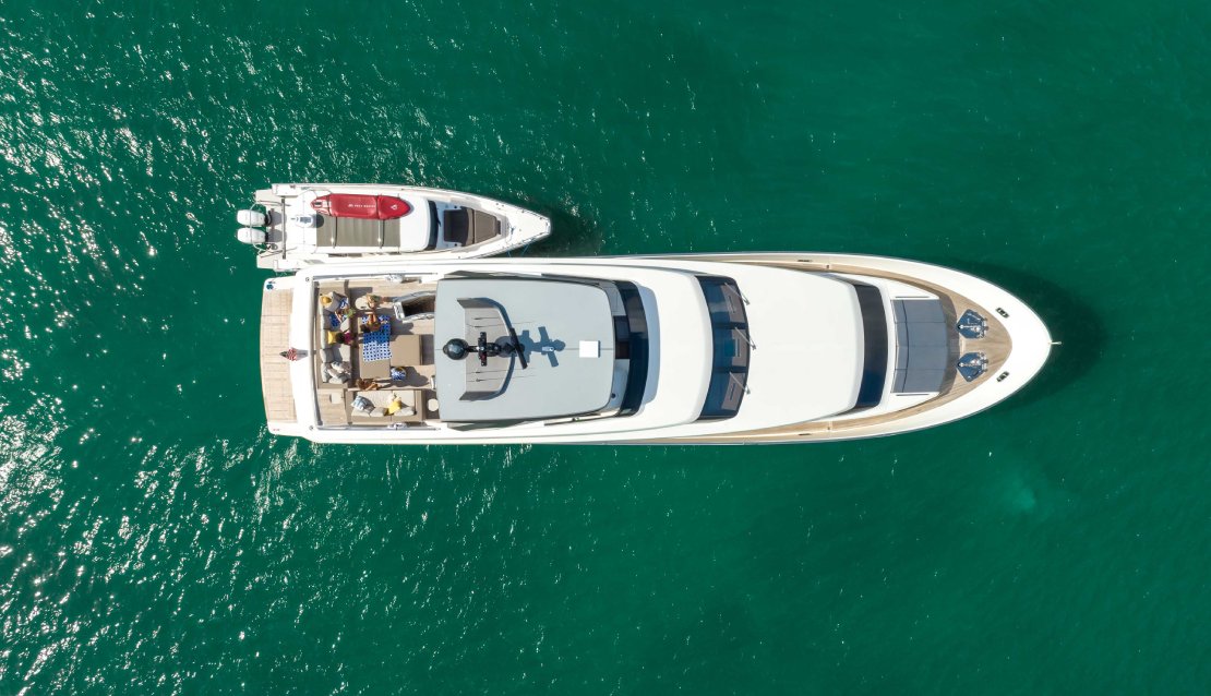 97 Astonish - Miami yacht rental