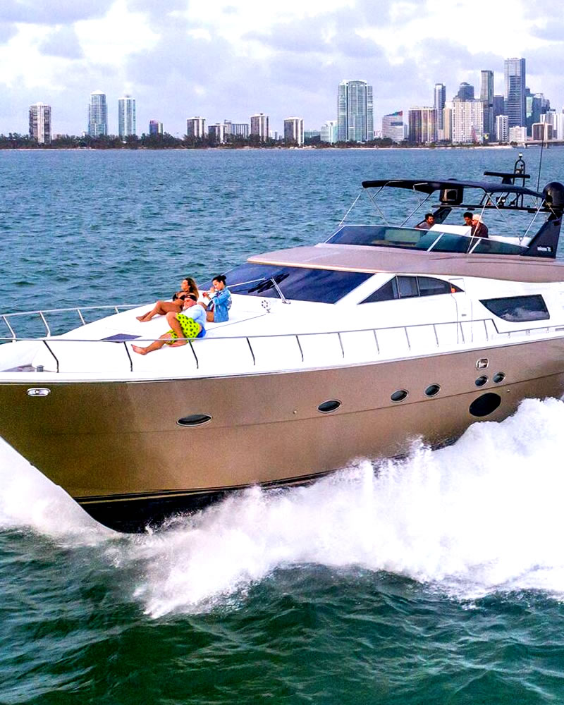 yacht rentals in miami